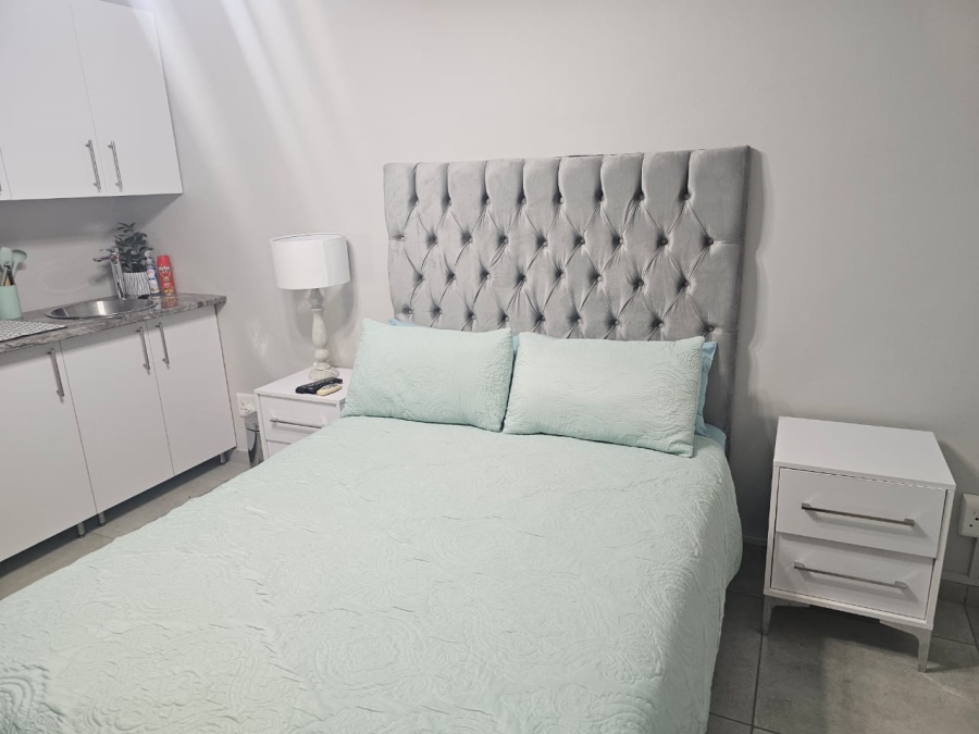 To Let 1 Bedroom Property for Rent in Hadison Park Northern Cape